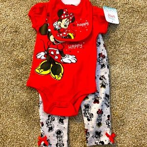 Minnie Mouse Disney Outfit